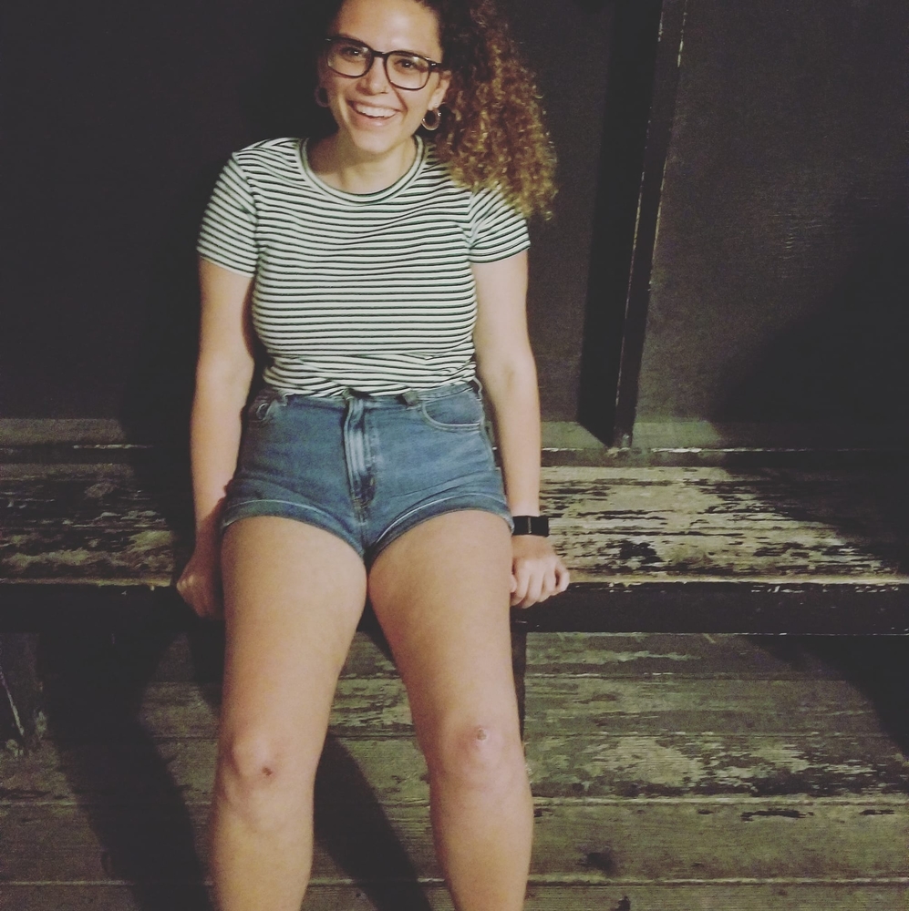 Meet your Posher, Madeleine